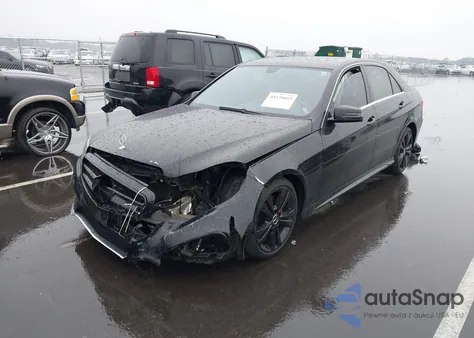 2014 Mercedes-Benz E 350 z USA, uszkodzony, nr VIN WDDHF5KB6EA966048